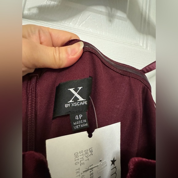 Xscape Burgundy Velvet Formal Dress - Picture 5 of 6